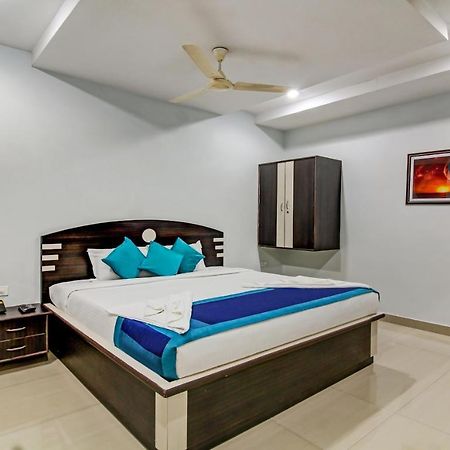 Hotel S Y N Residency Haiderabad Buitenkant foto