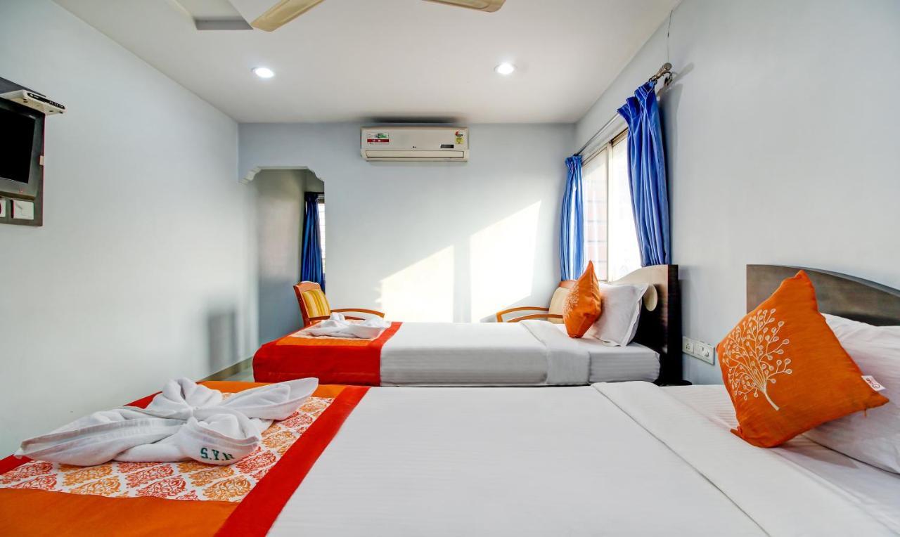 Hotel S Y N Residency Haiderabad Buitenkant foto