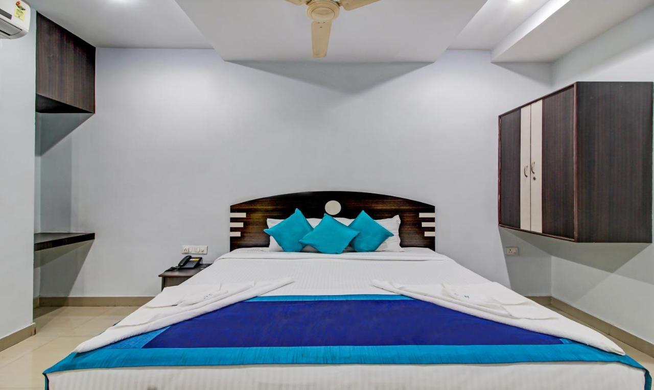 Hotel S Y N Residency Haiderabad Buitenkant foto