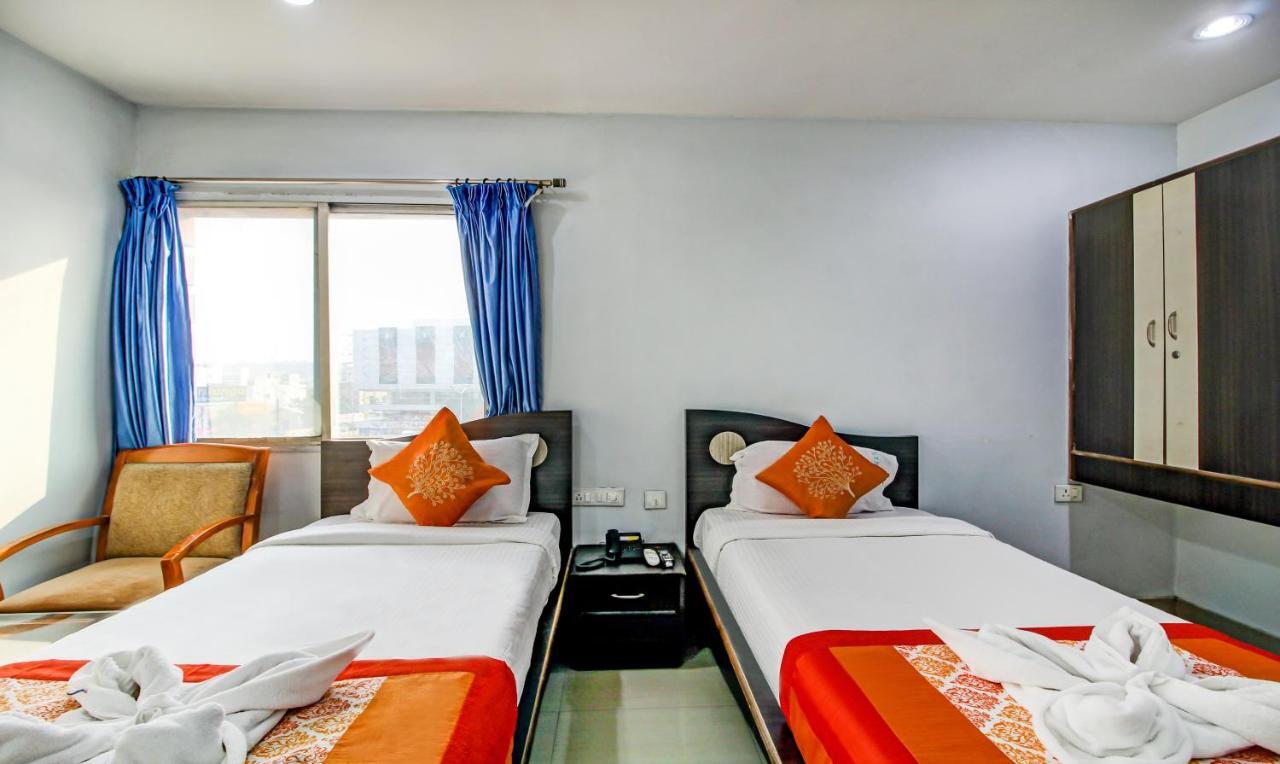 Hotel S Y N Residency Haiderabad Buitenkant foto
